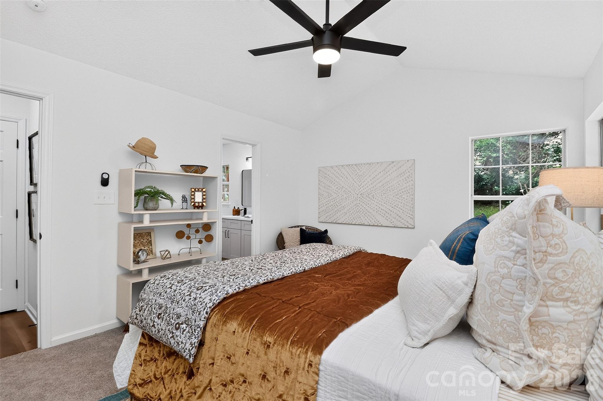 5800 Pennycross Lane — Charlotte
