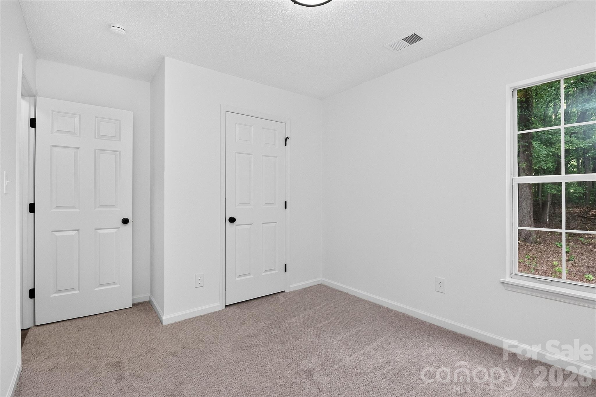 5800 Pennycross Lane — Charlotte