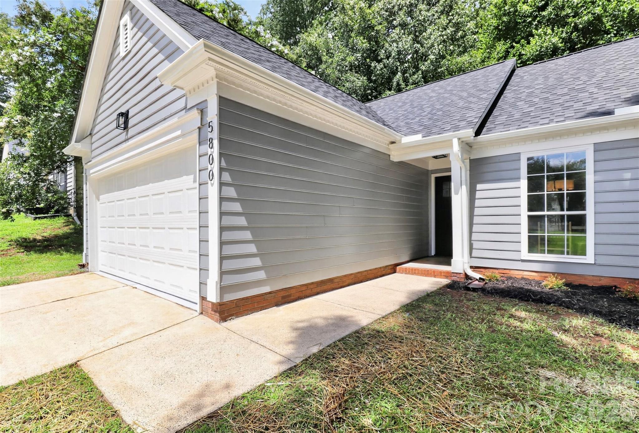 5800 Pennycross Lane — Charlotte