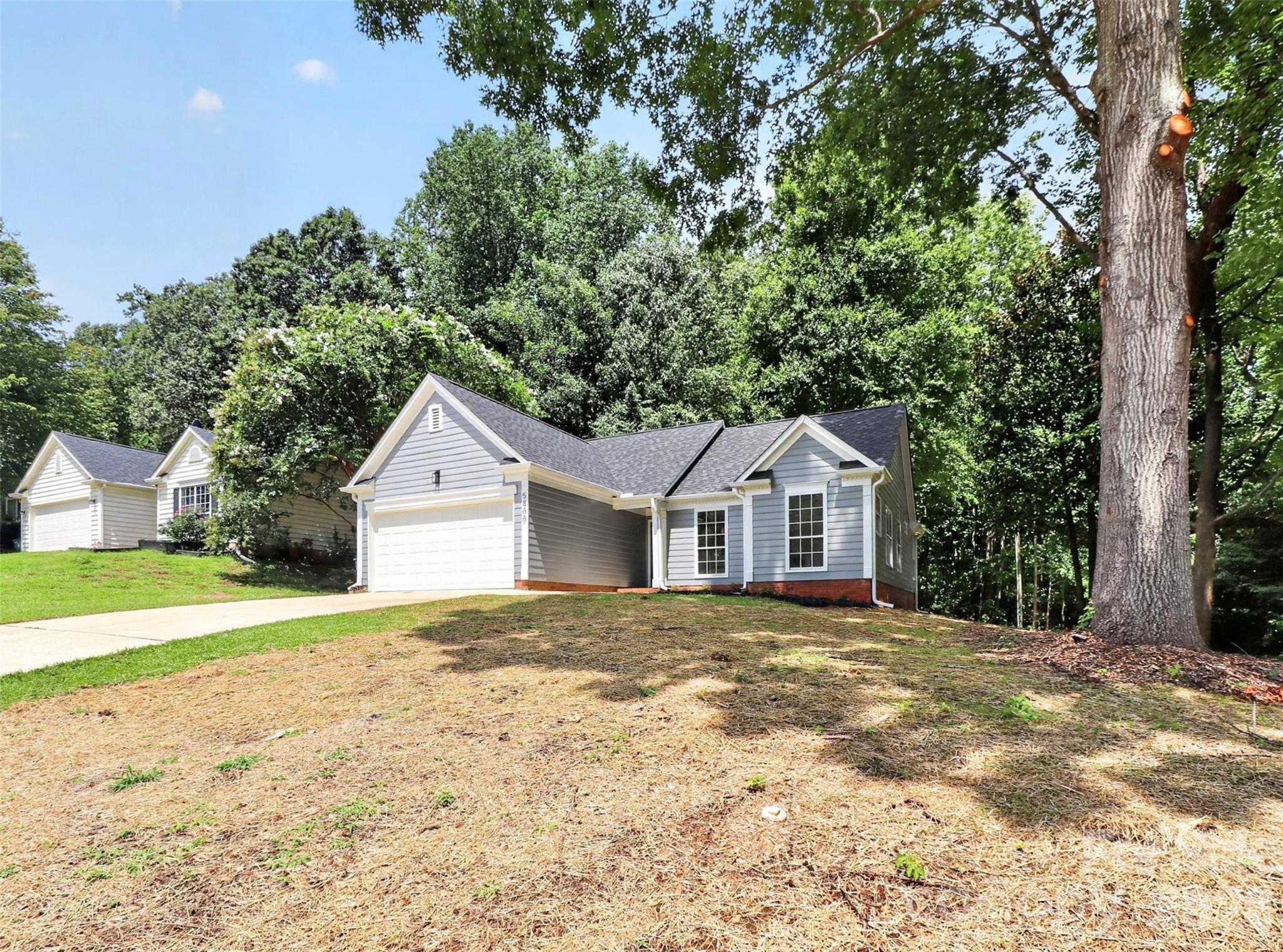 5800 Pennycross Lane — Charlotte