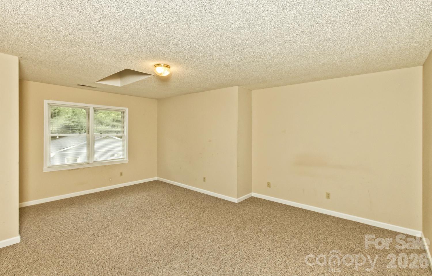 47 Cane Creek Circle — Fairview