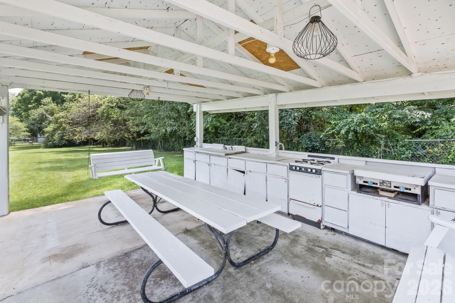 47 Cane Creek Circle — Fairview