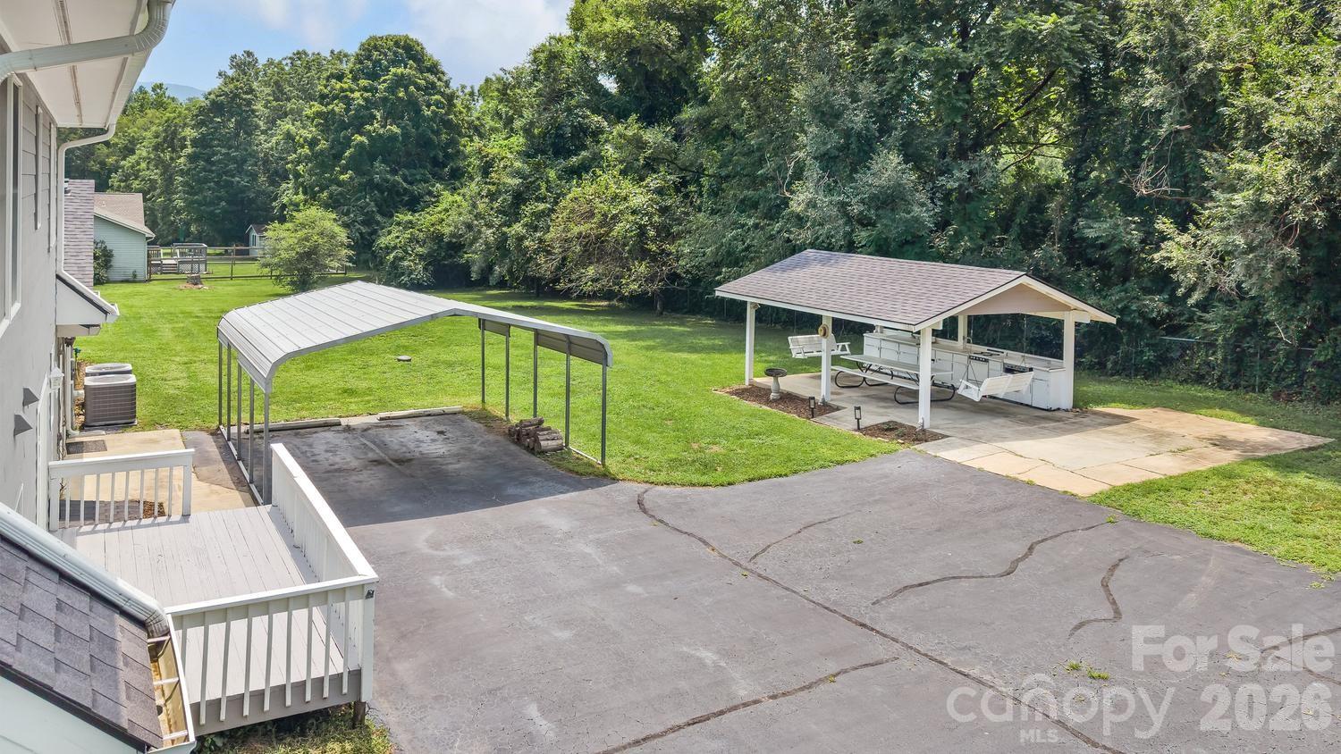 47 Cane Creek Circle — Fairview