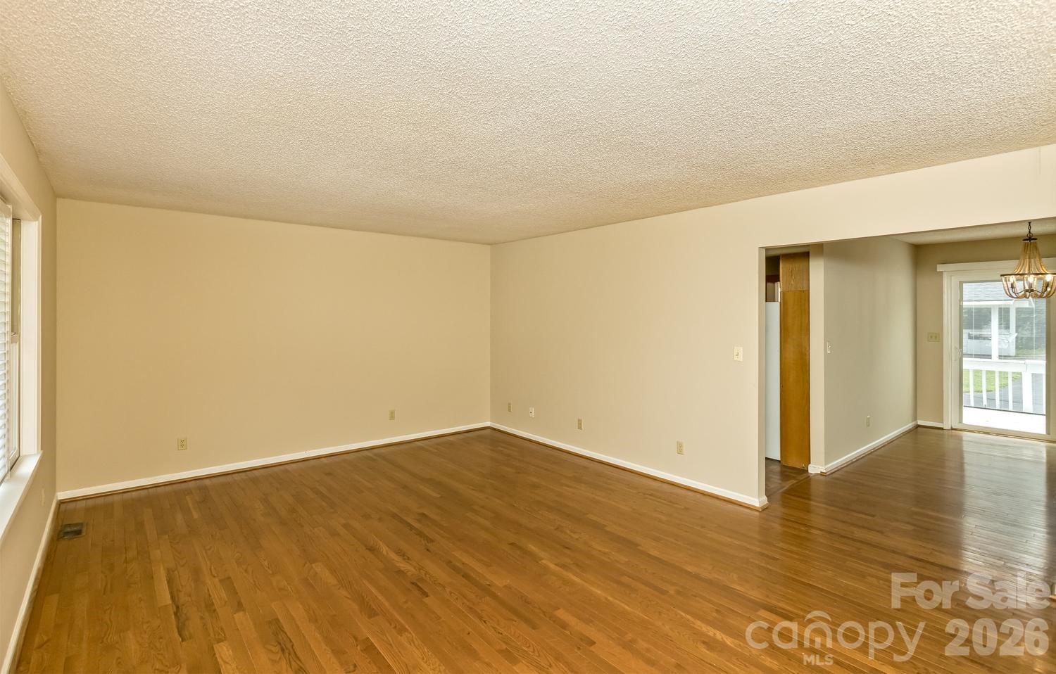 47 Cane Creek Circle — Fairview