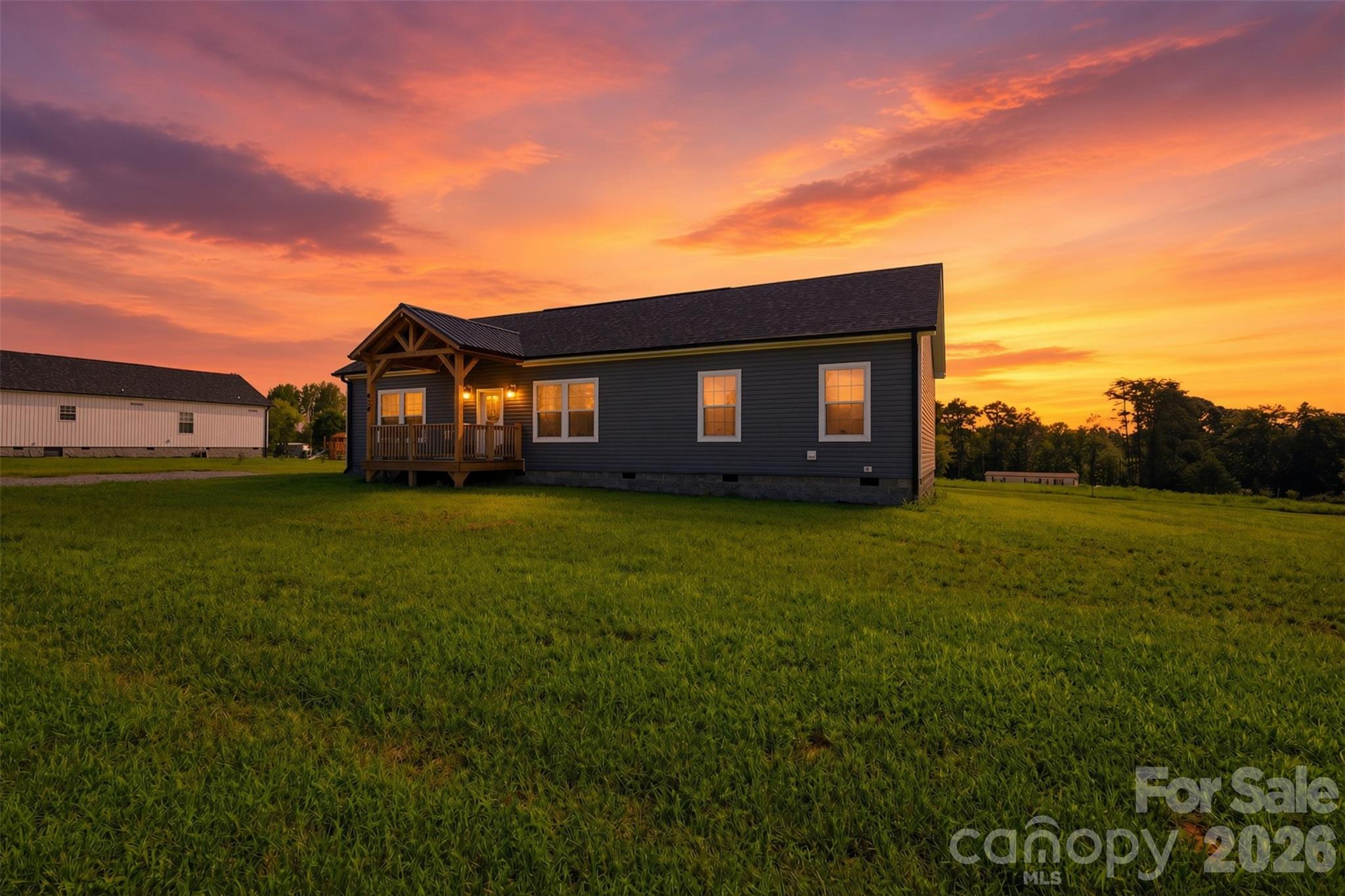 629 Mount Wesley Church Road — Hiddenite