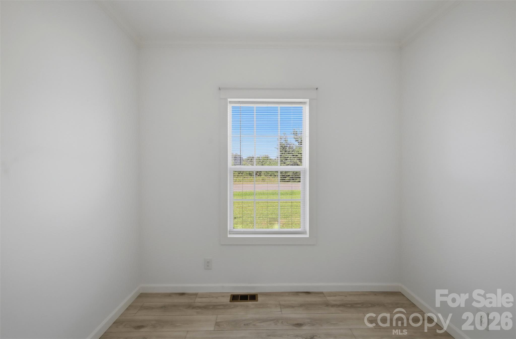 629 Mount Wesley Church Road — Hiddenite