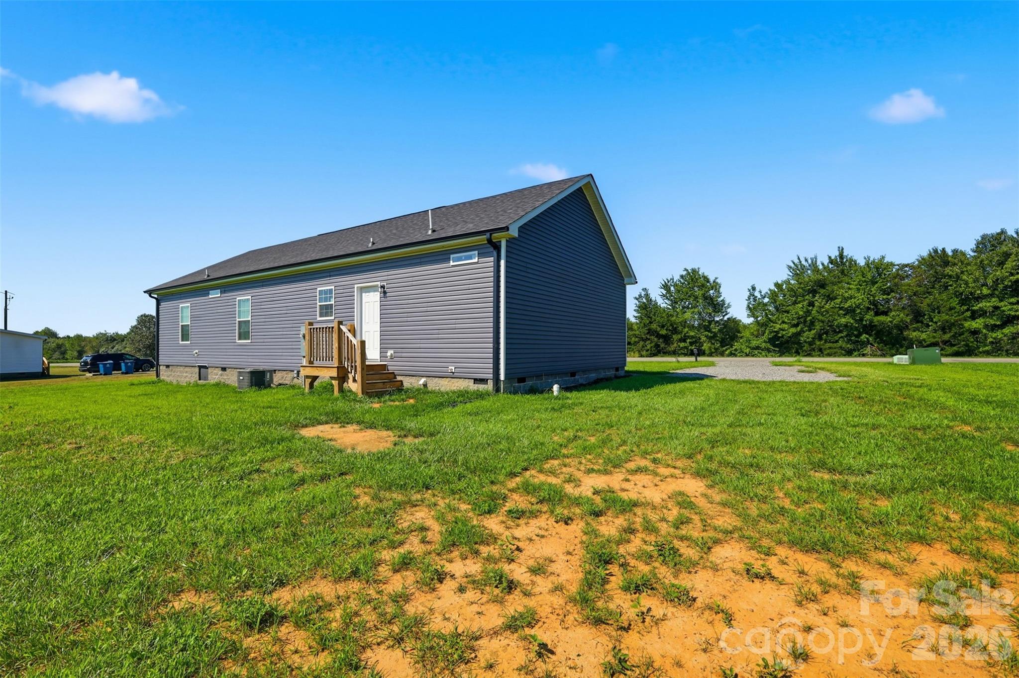 629 Mount Wesley Church Road — Hiddenite