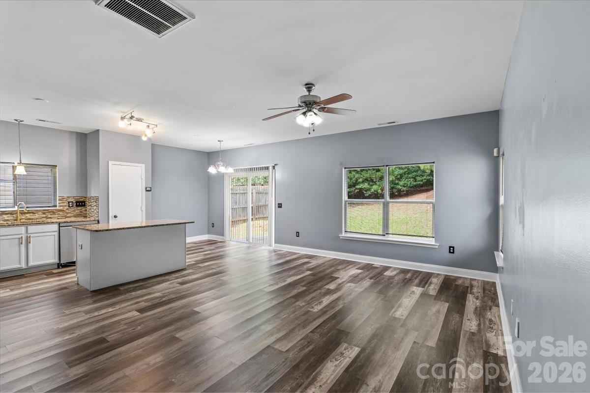 446 Tribune Drive — Charlotte