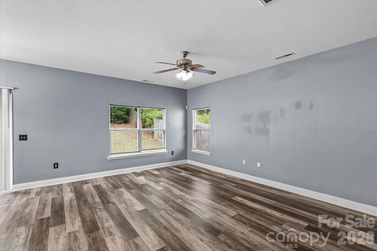 446 Tribune Drive — Charlotte