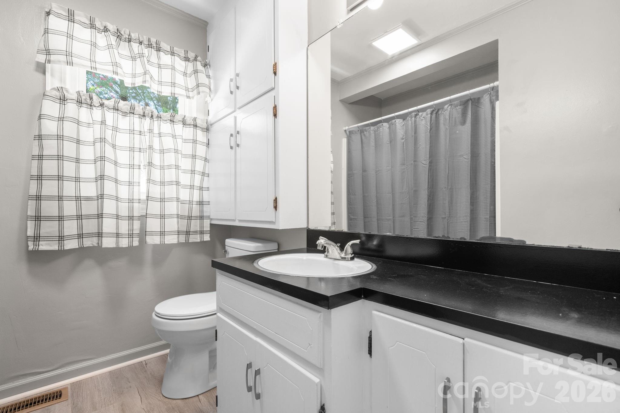 296 Pine Mountain Road — Hudson