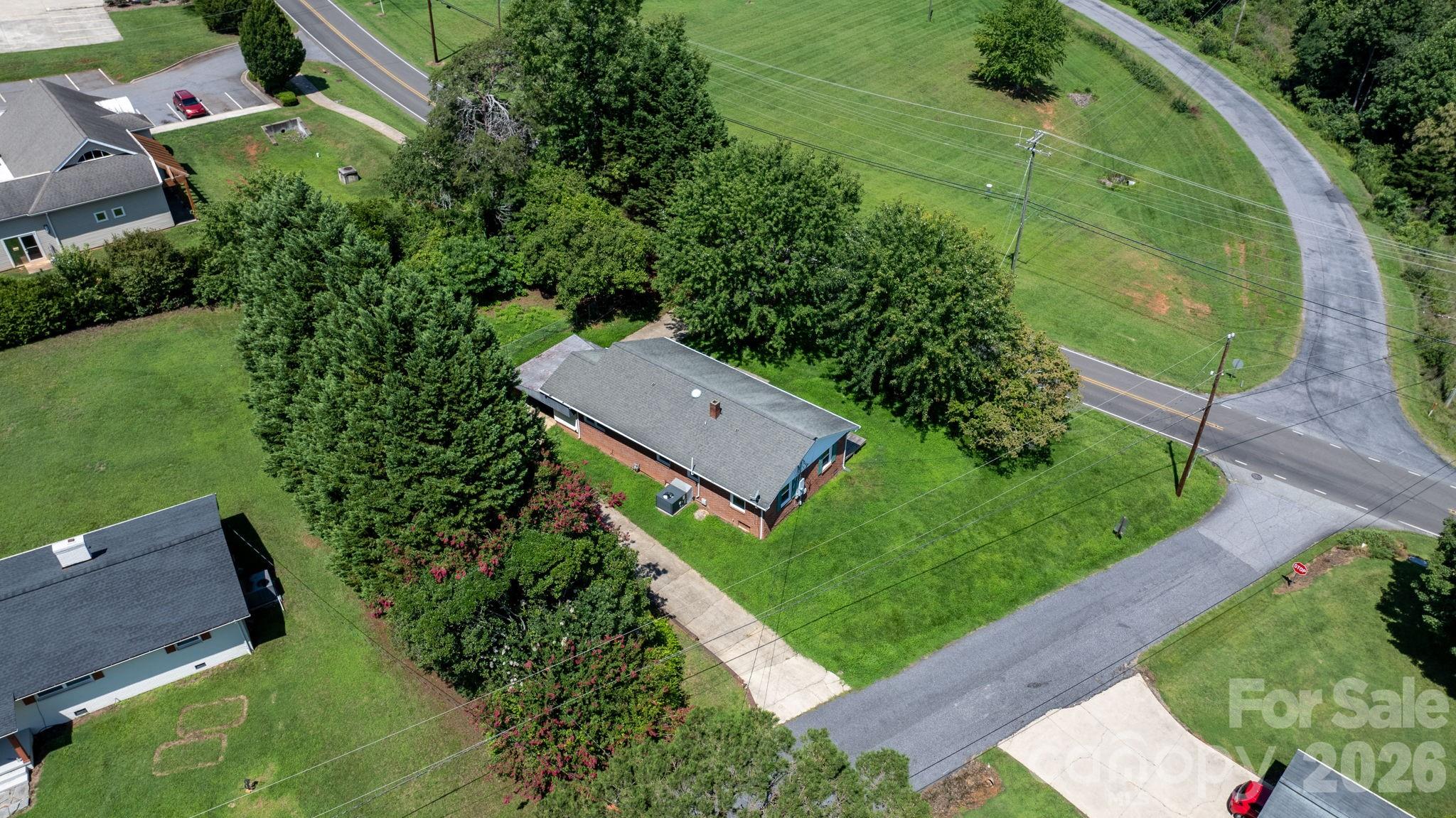 296 Pine Mountain Road — Hudson