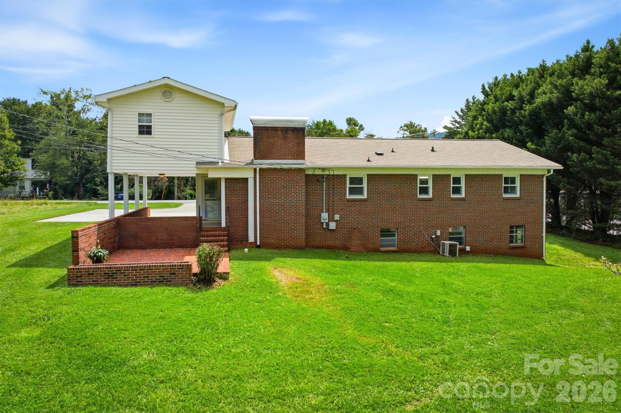 1414 Bethel Road — Morganton