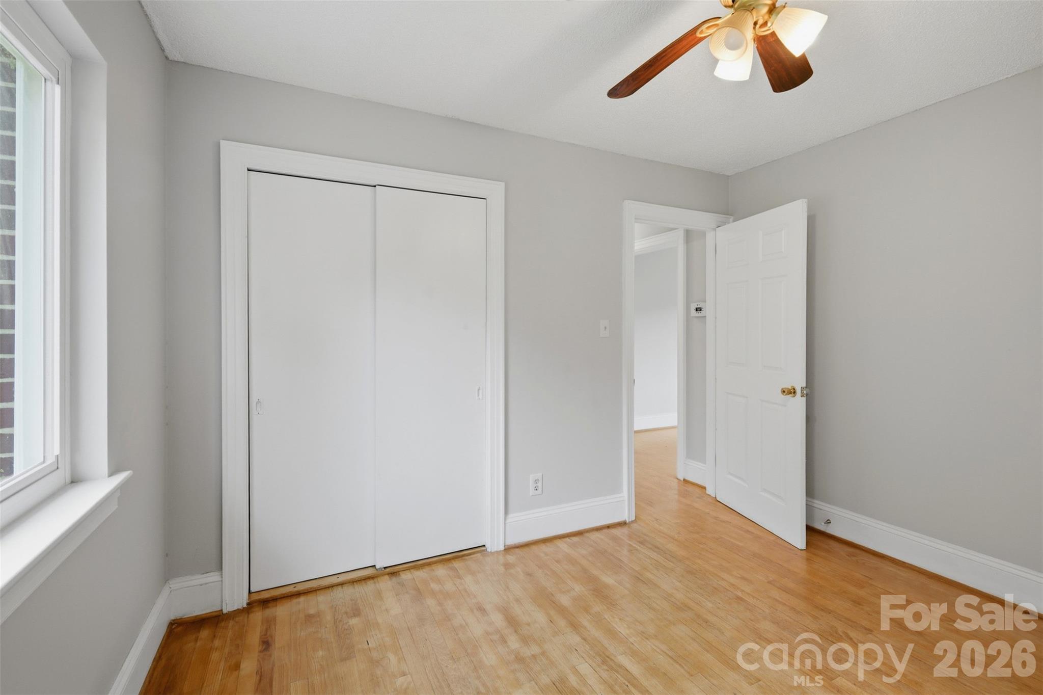 2262 9th Avenue Drive NE — Hickory