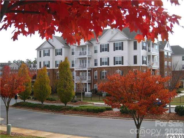 14817 Santa Lucia Drive — Charlotte