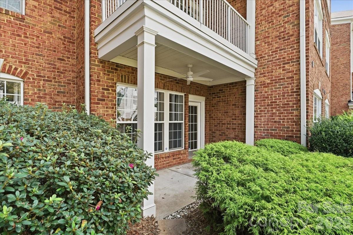 14817 Santa Lucia Drive — Charlotte