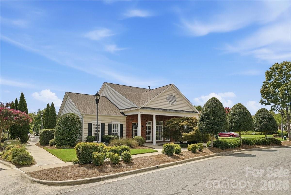 14817 Santa Lucia Drive — Charlotte