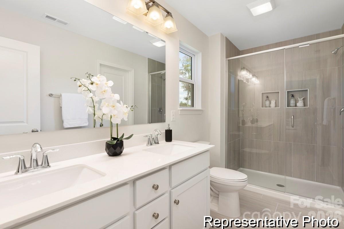 126 Pembroke Way #18 — Albemarle