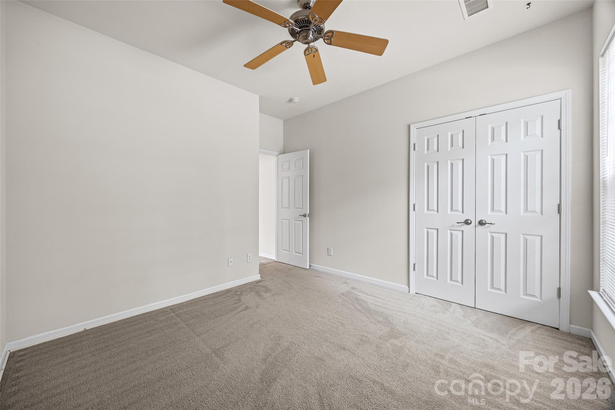 5914 Kirkwynd Commons Drive — Charlotte
