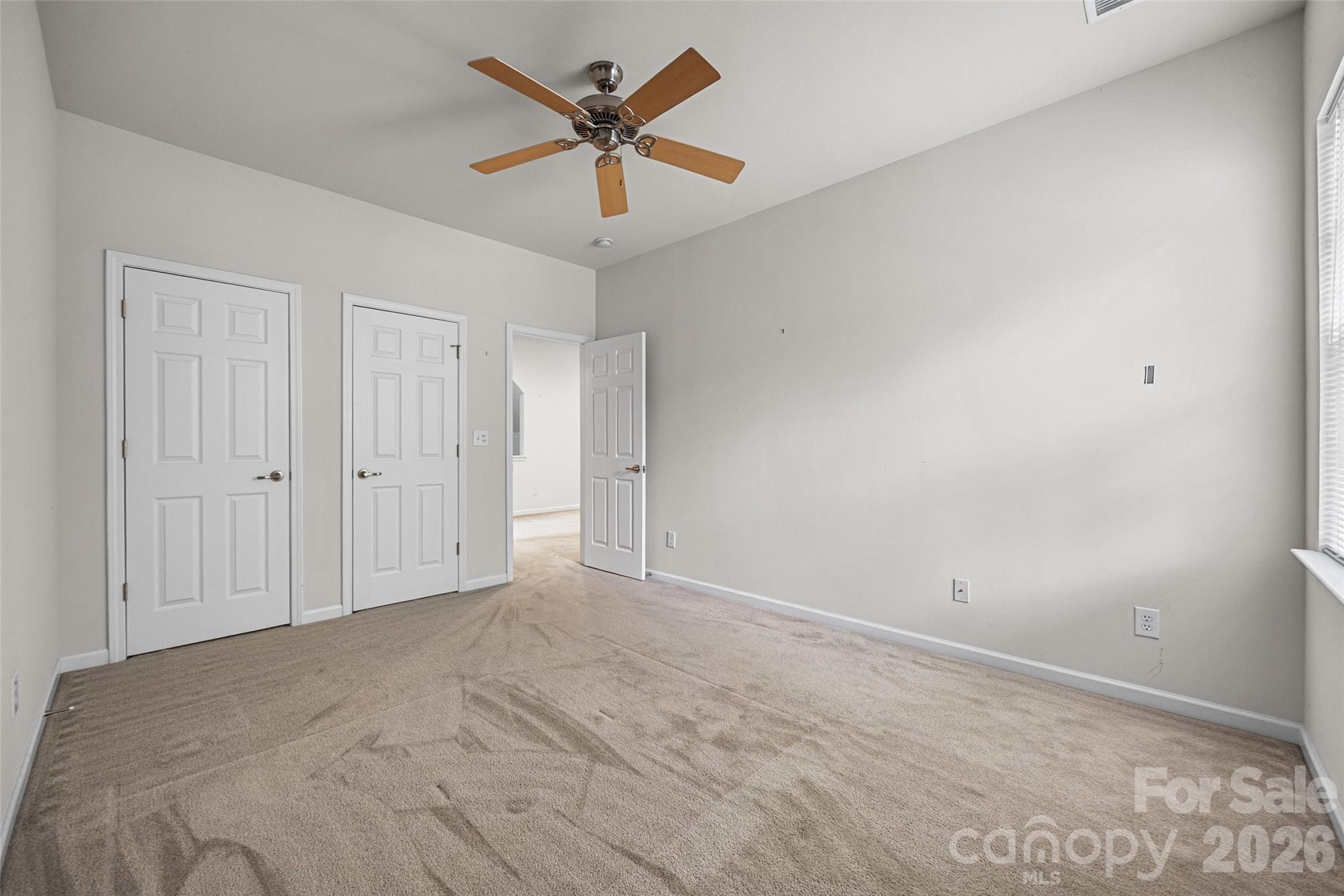 5914 Kirkwynd Commons Drive — Charlotte