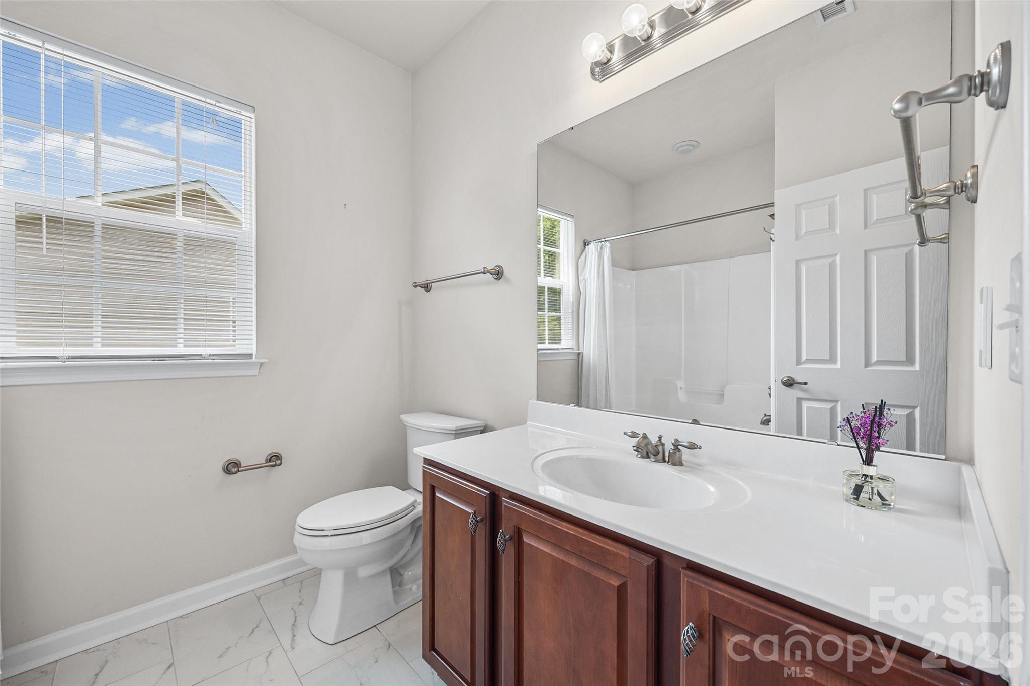 5914 Kirkwynd Commons Drive — Charlotte
