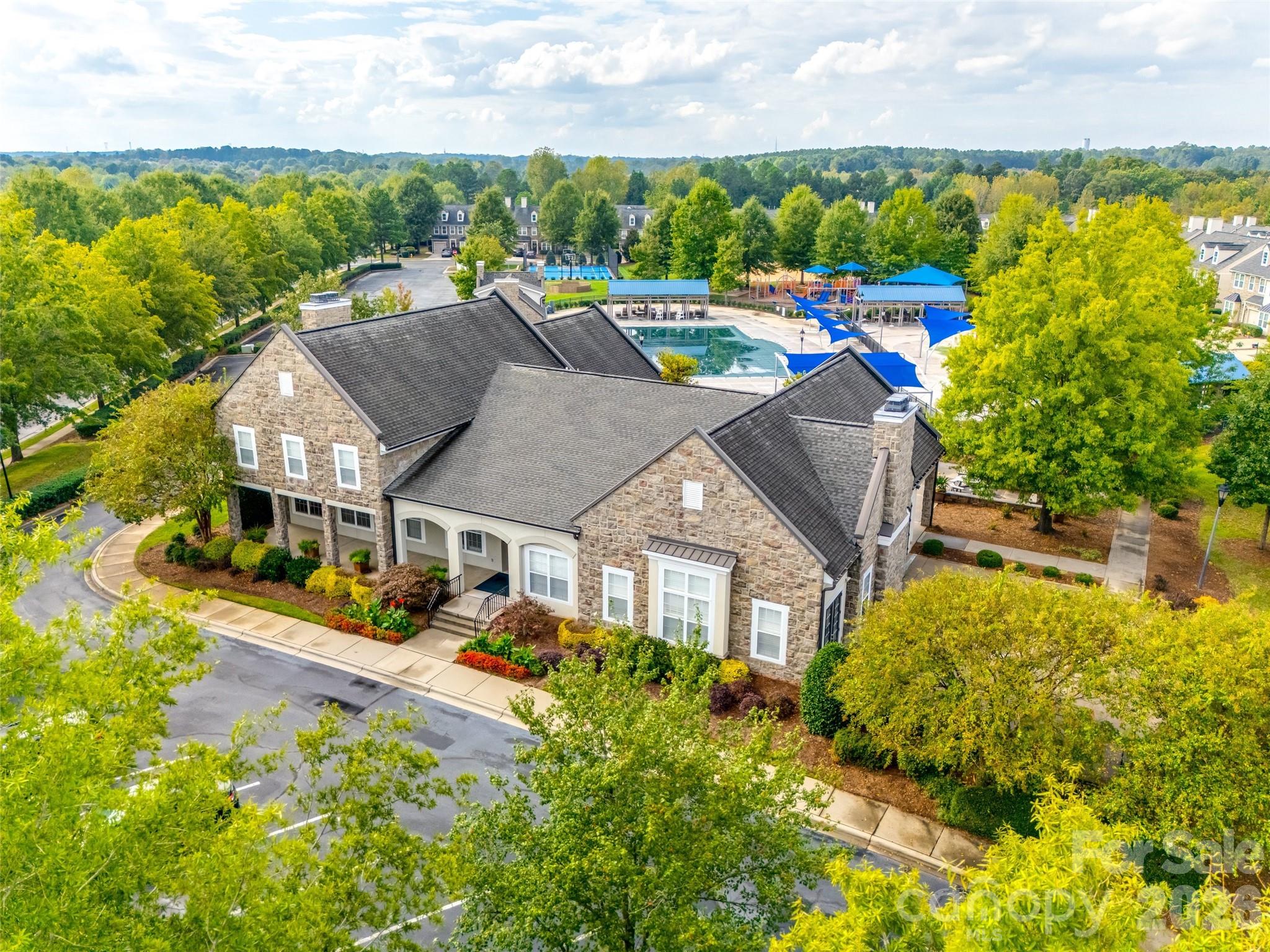 5914 Kirkwynd Commons Drive — Charlotte