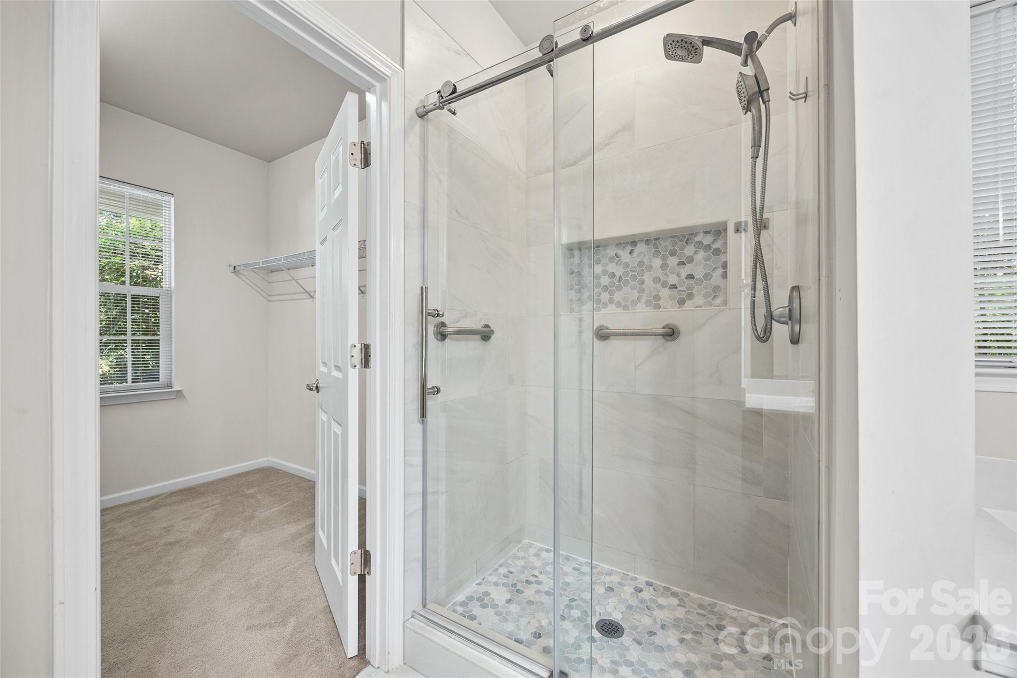 5914 Kirkwynd Commons Drive — Charlotte