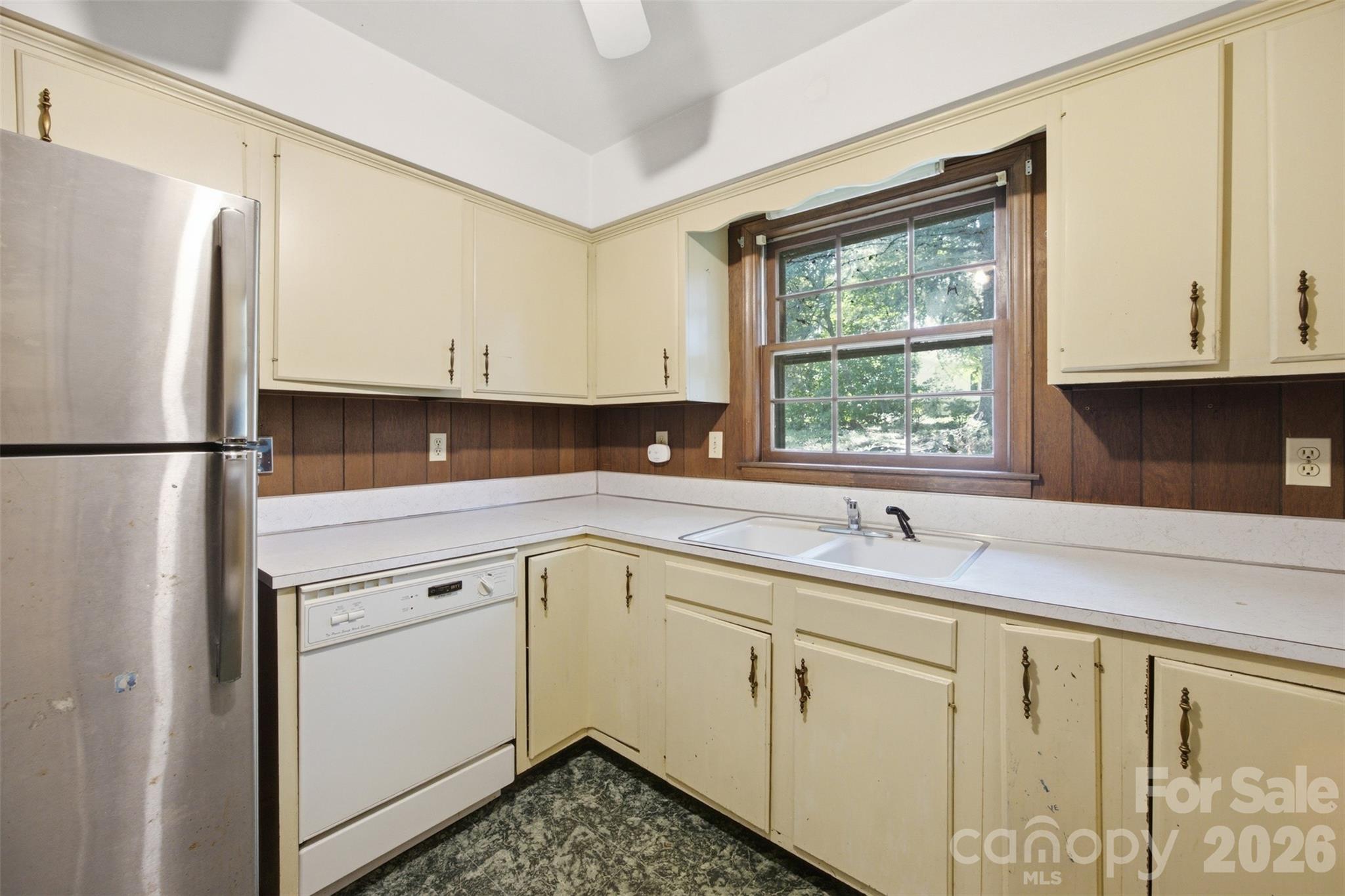 2105 Helen Drive — Gastonia