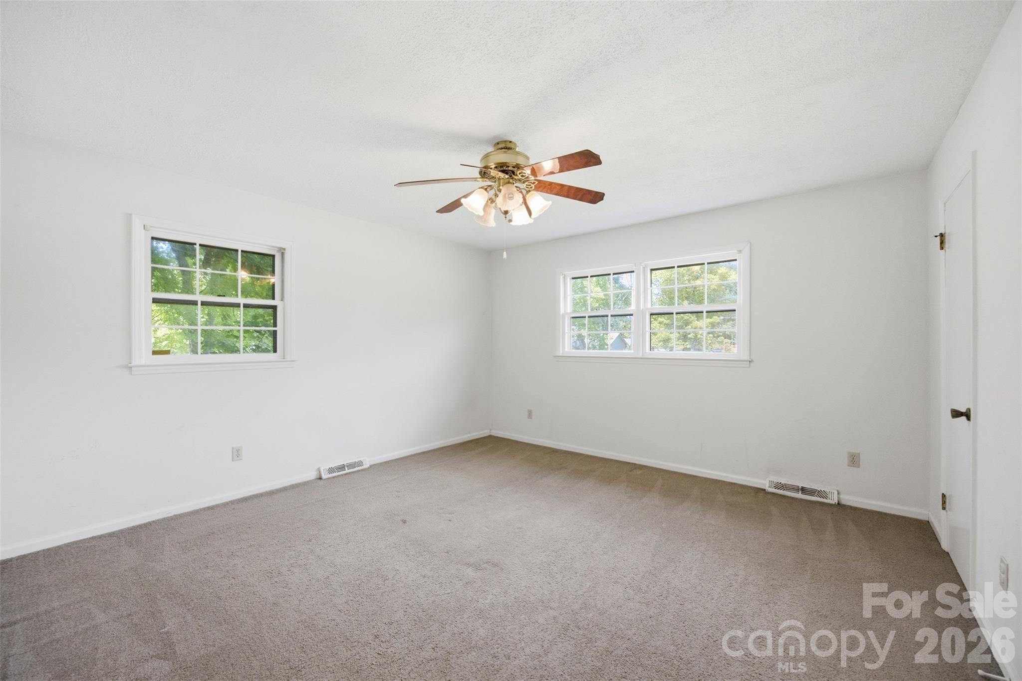 2105 Helen Drive — Gastonia