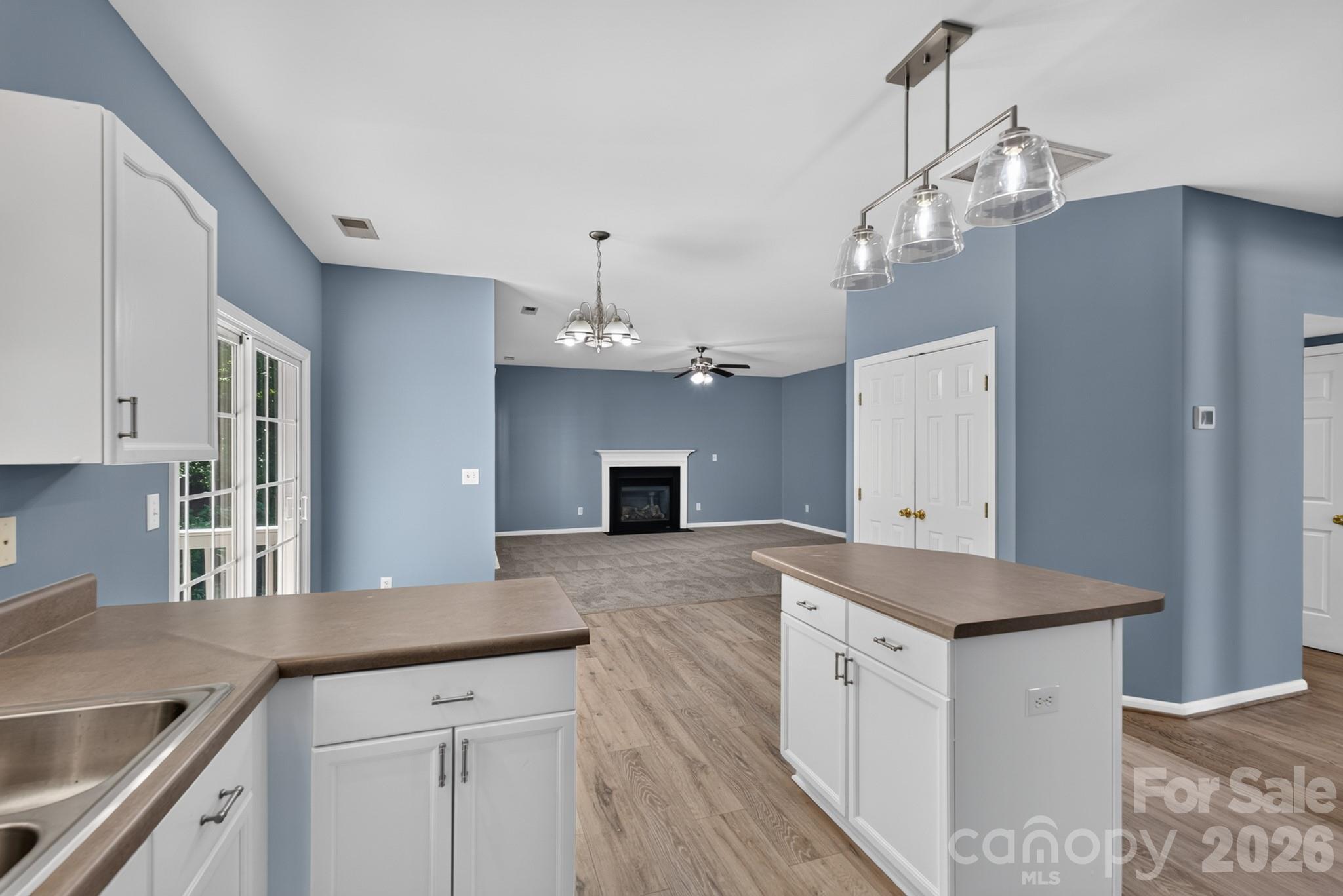 728 Knightswood Road — Fort Mill