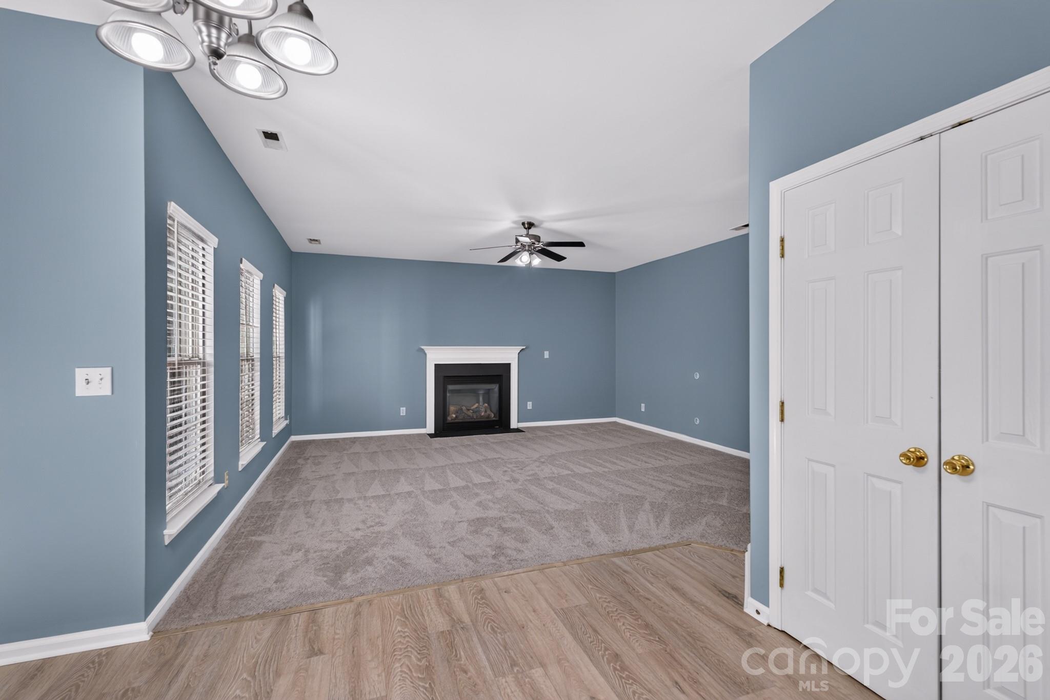 728 Knightswood Road — Fort Mill