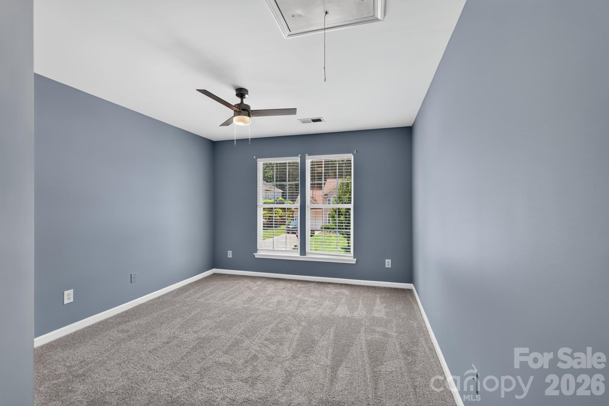 728 Knightswood Road — Fort Mill