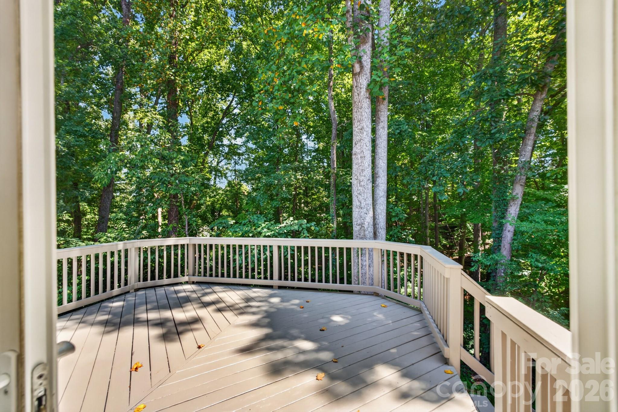 728 Knightswood Road — Fort Mill