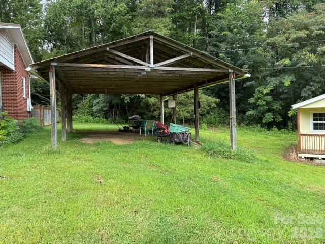 993 Coney Island Road — Union Mills