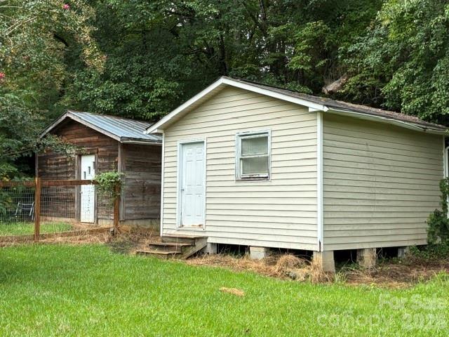 993 Coney Island Road — Union Mills