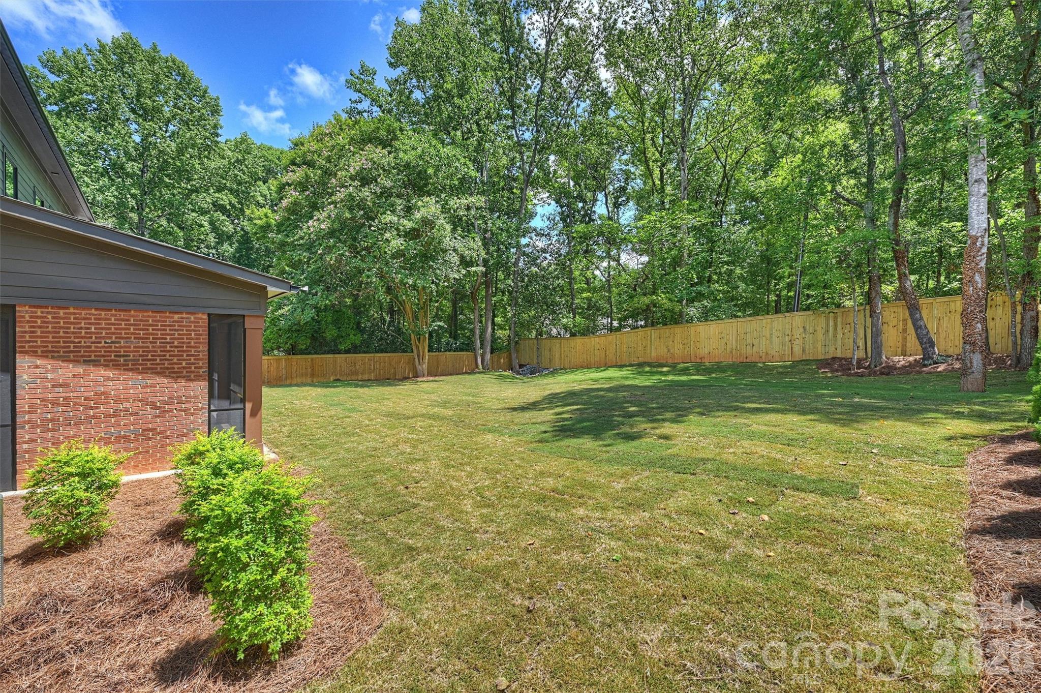 2409 Brandermill Place — Charlotte