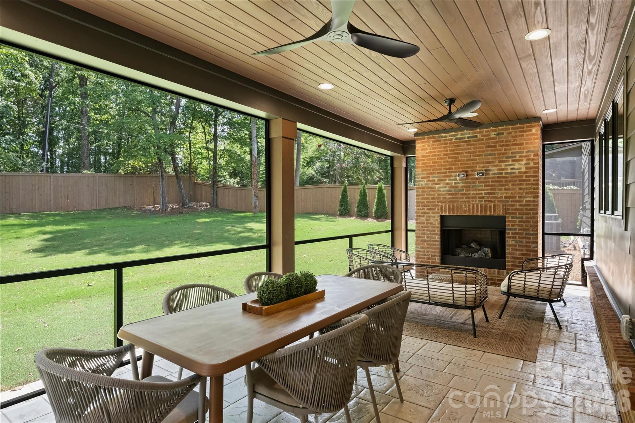 2409 Brandermill Place — Charlotte