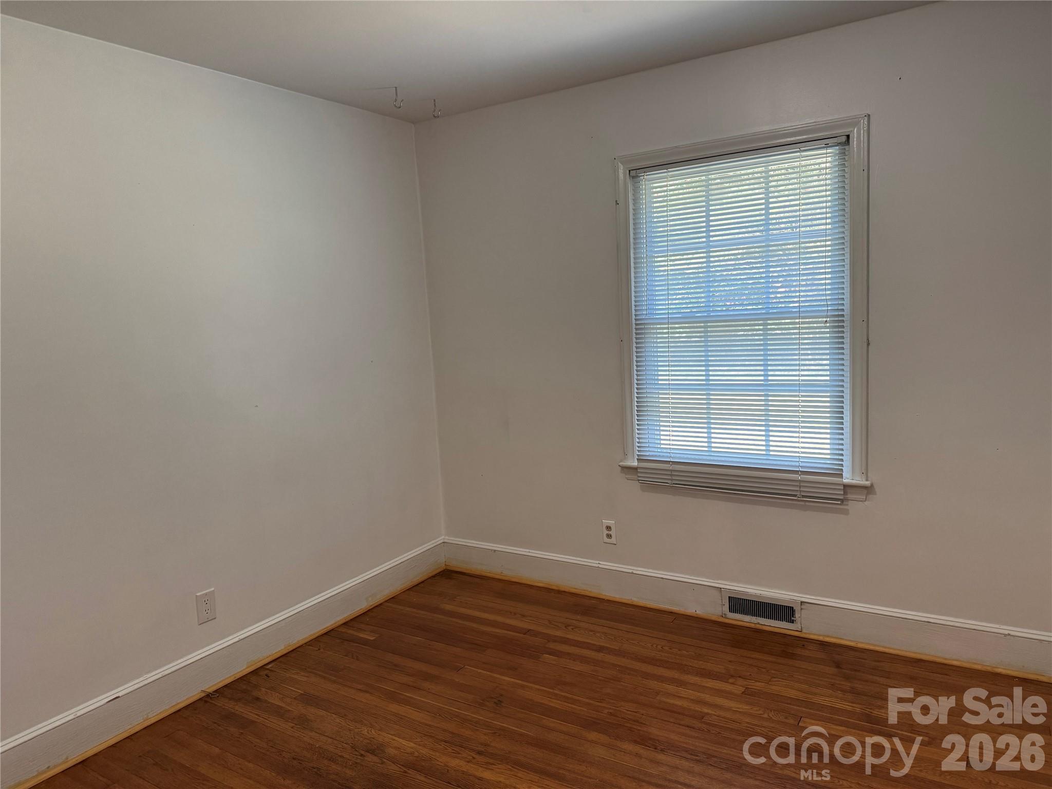 6233 Donna Drive — Charlotte