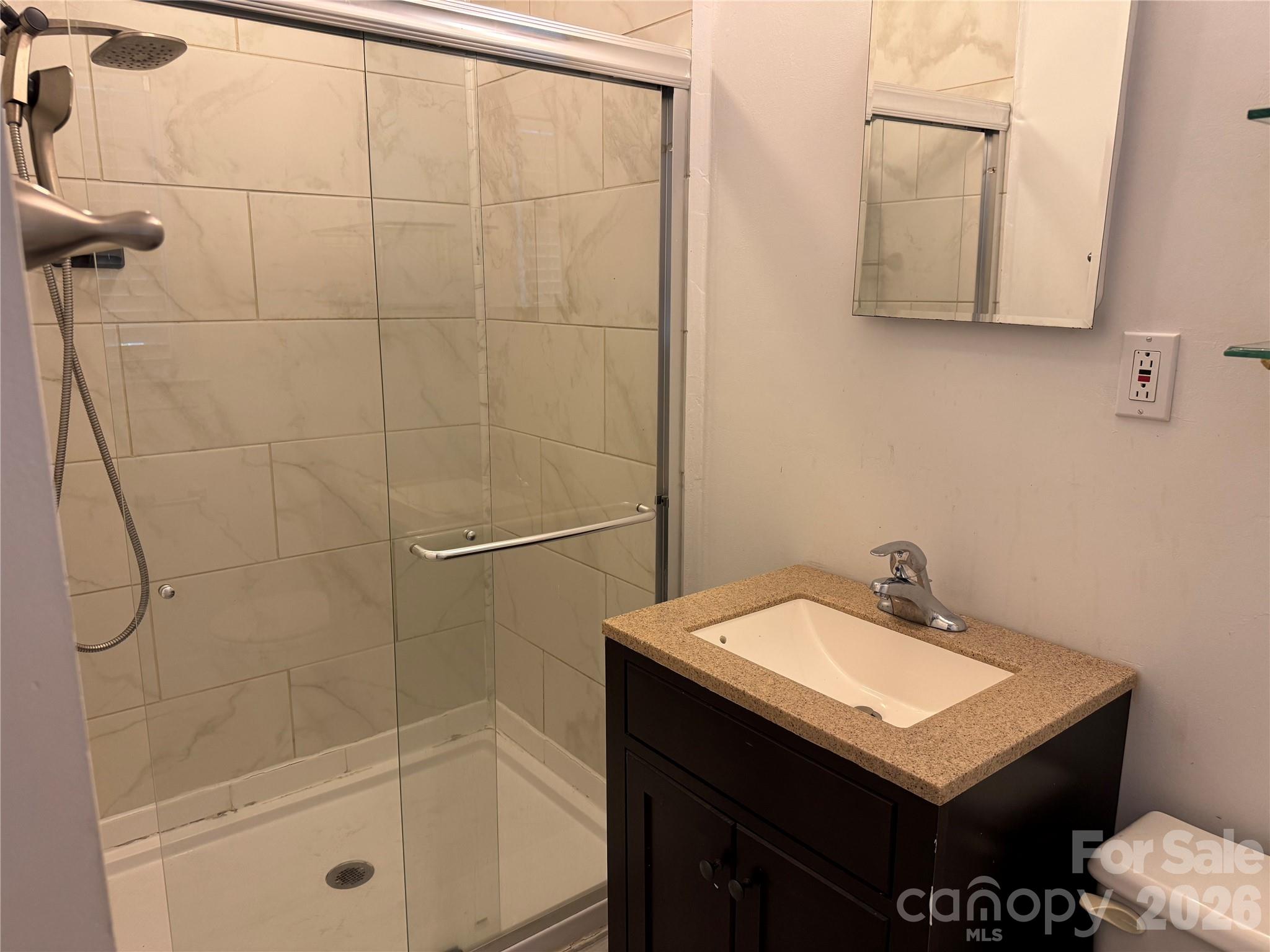 6233 Donna Drive — Charlotte