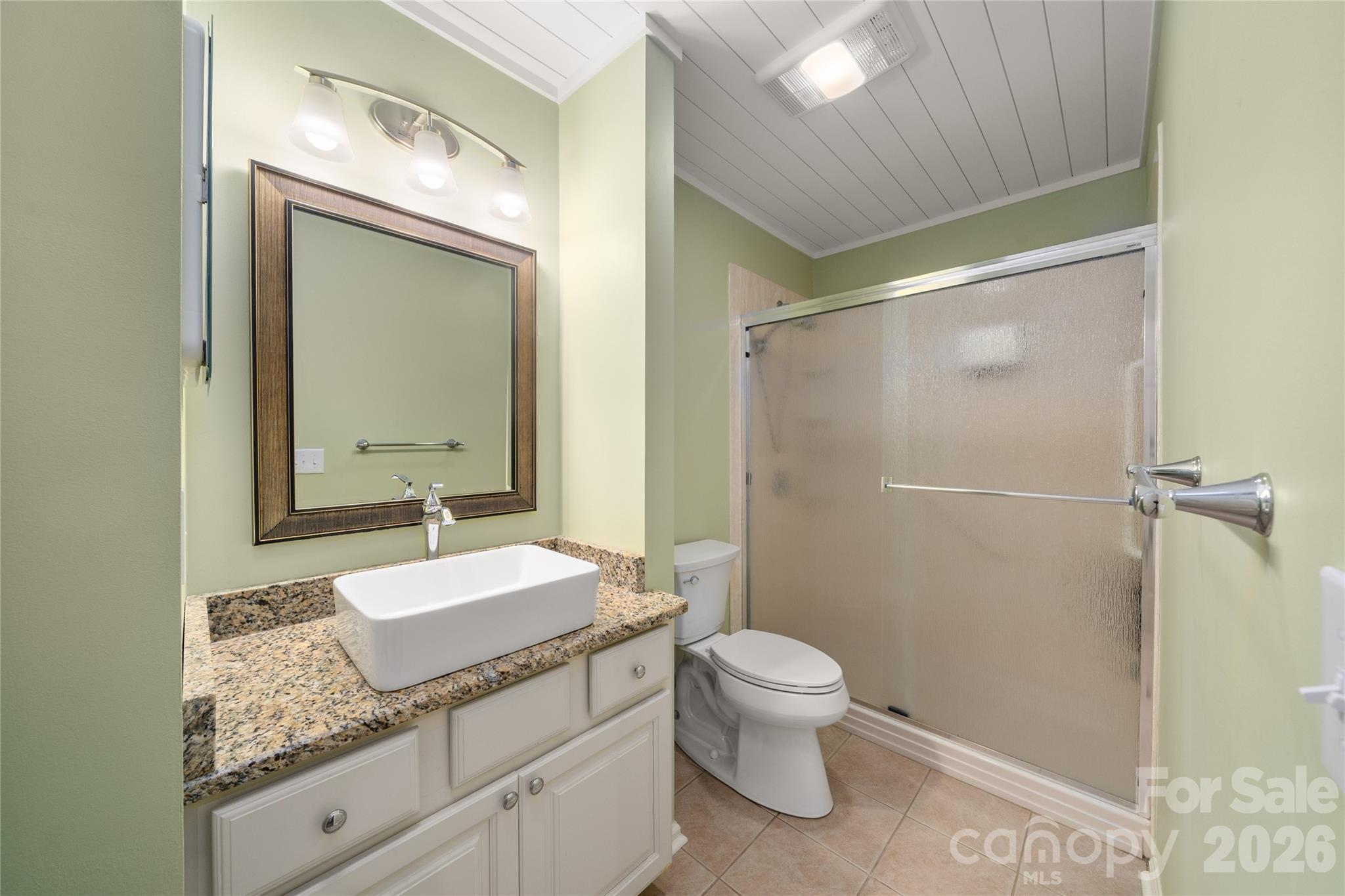 4 Hunters Lane — Hendersonville