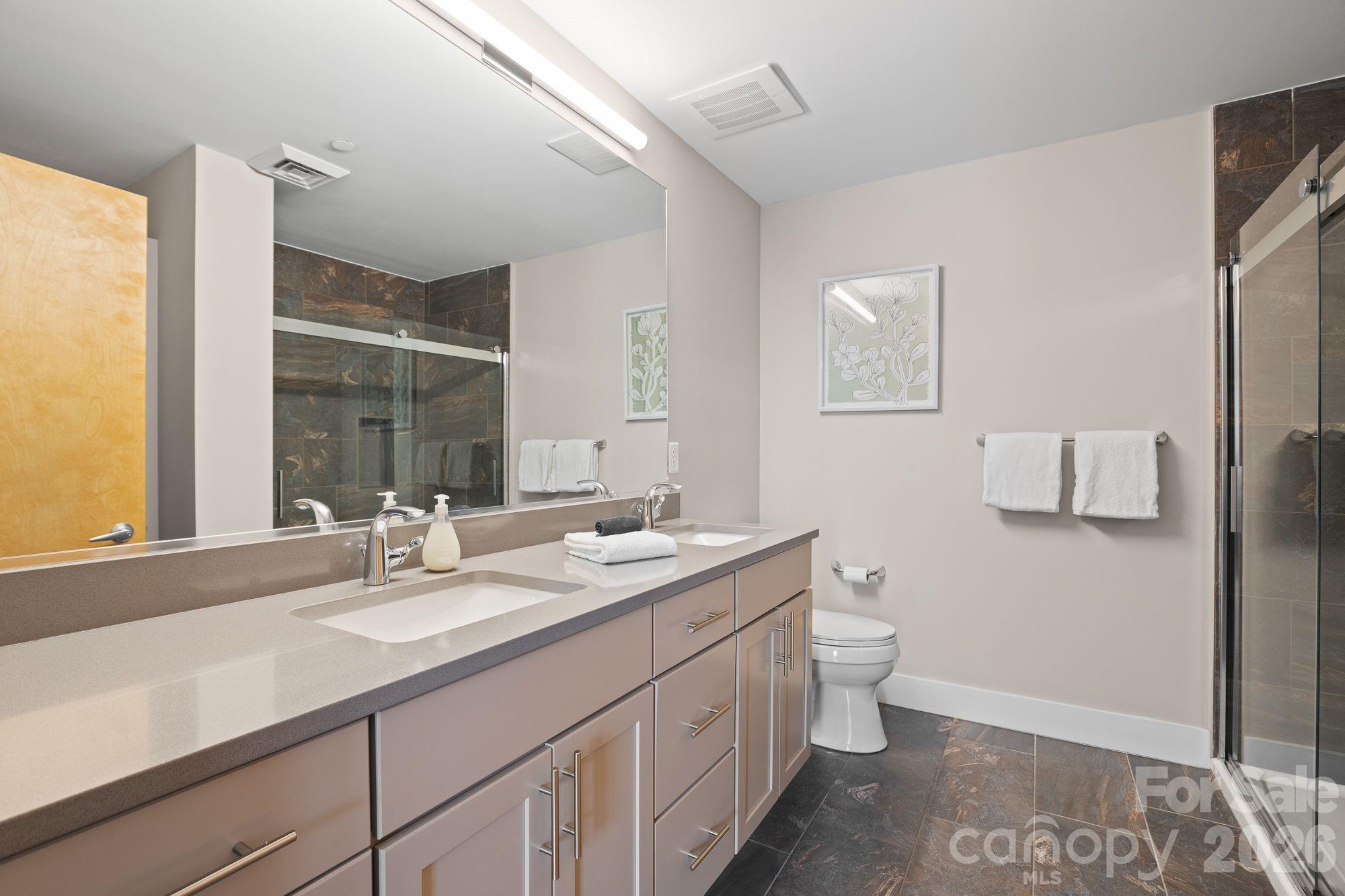 45 Asheland Avenue #405 — Asheville