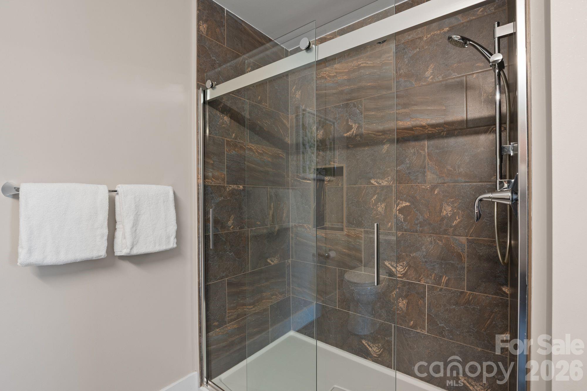 45 Asheland Avenue #405 — Asheville