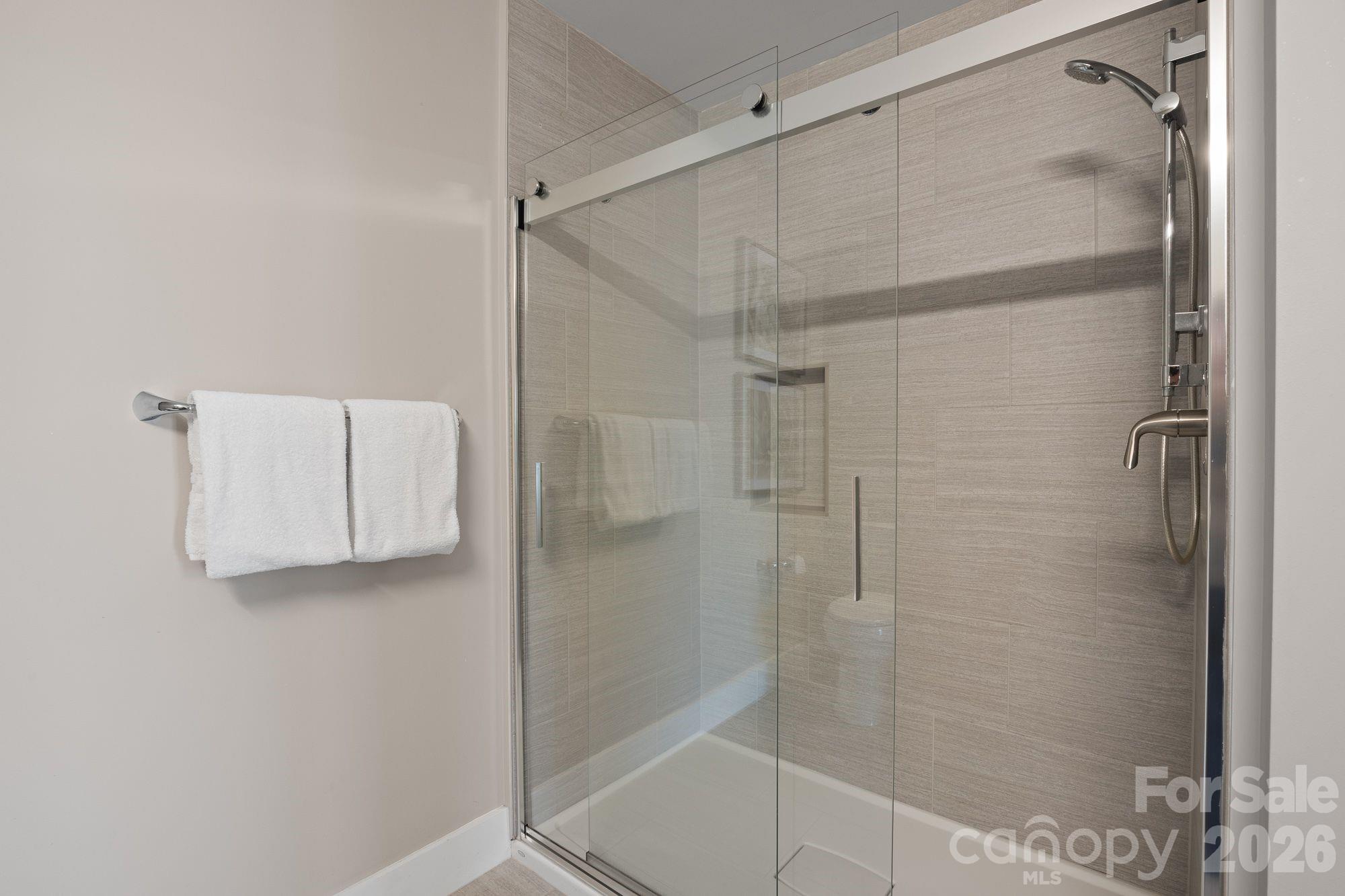 45 Asheland Avenue #405 — Asheville
