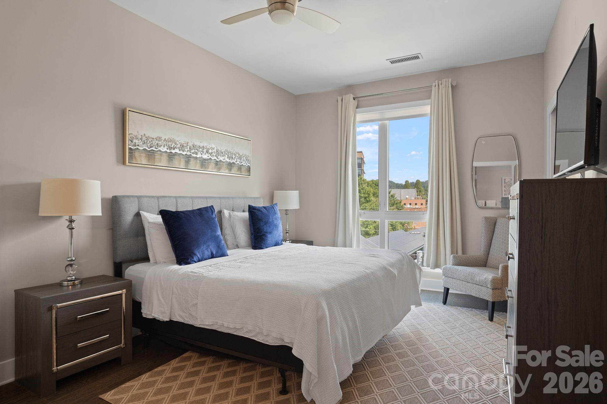 45 Asheland Avenue #405 — Asheville