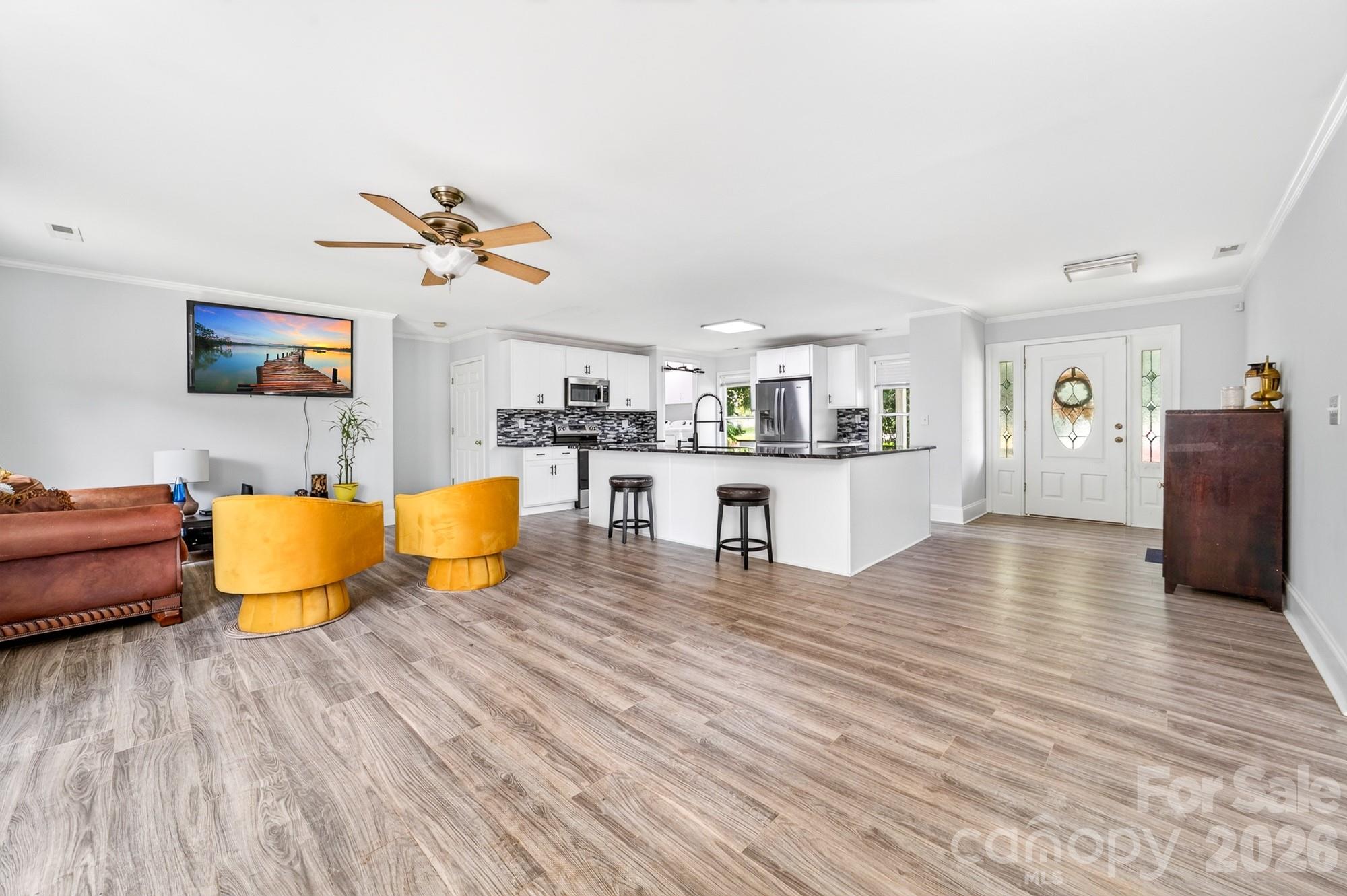 116 Brewer Lane — Mooresville