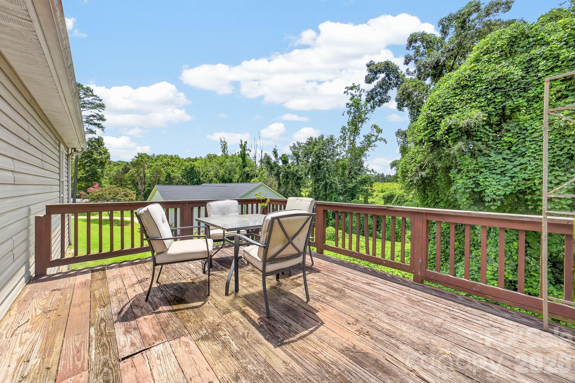 116 Brewer Lane — Mooresville