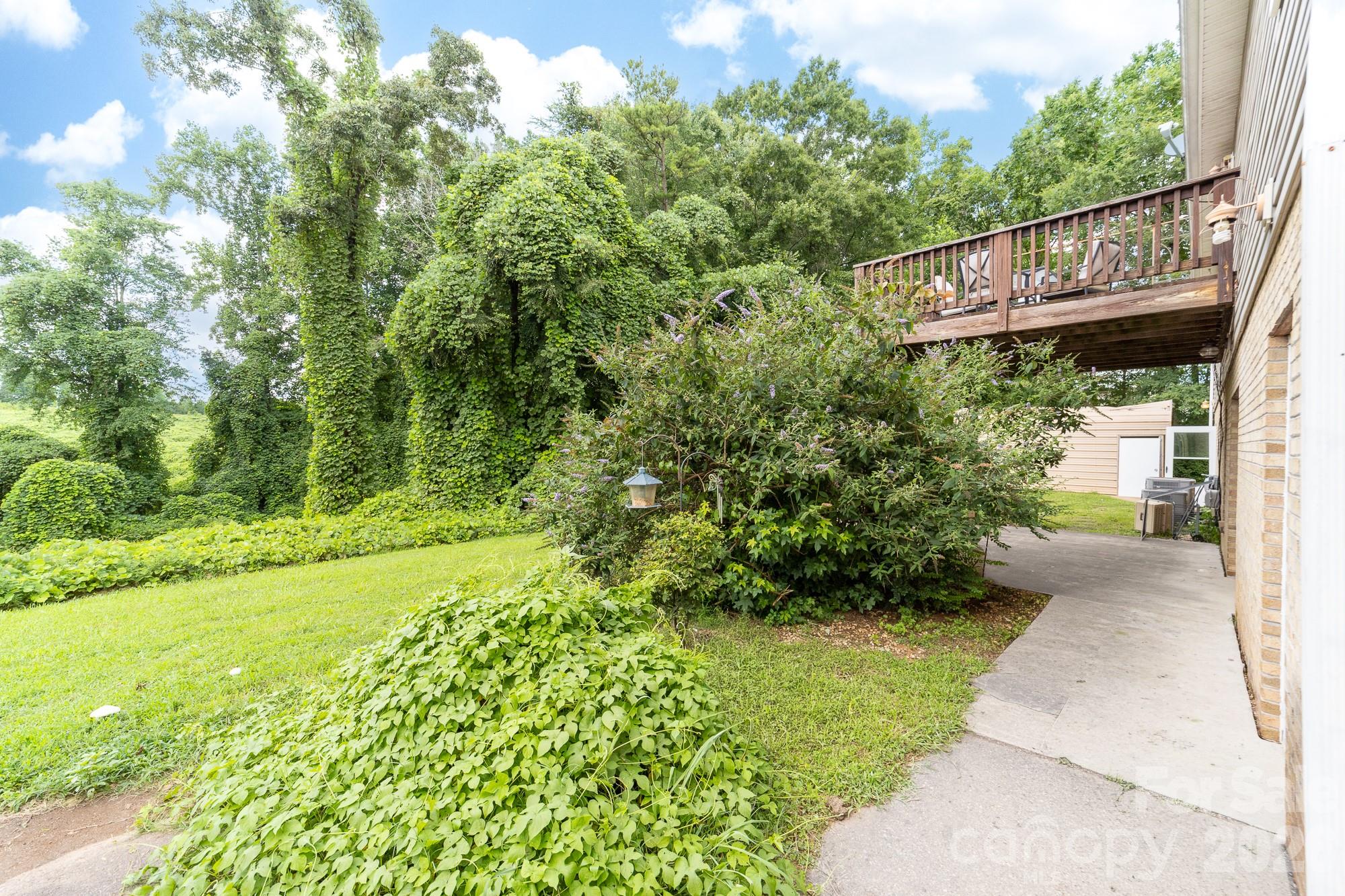 116 Brewer Lane — Mooresville