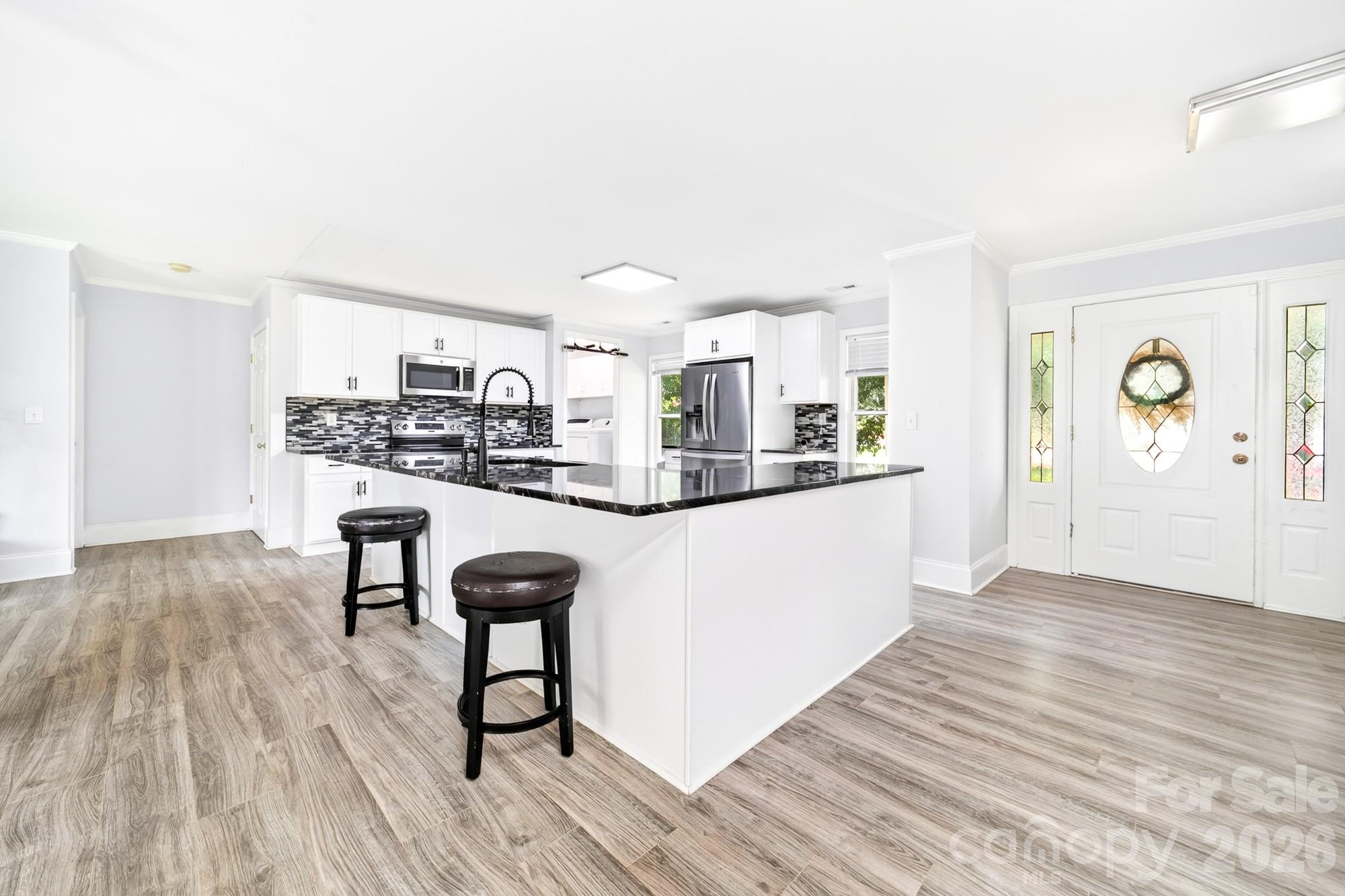 116 Brewer Lane — Mooresville