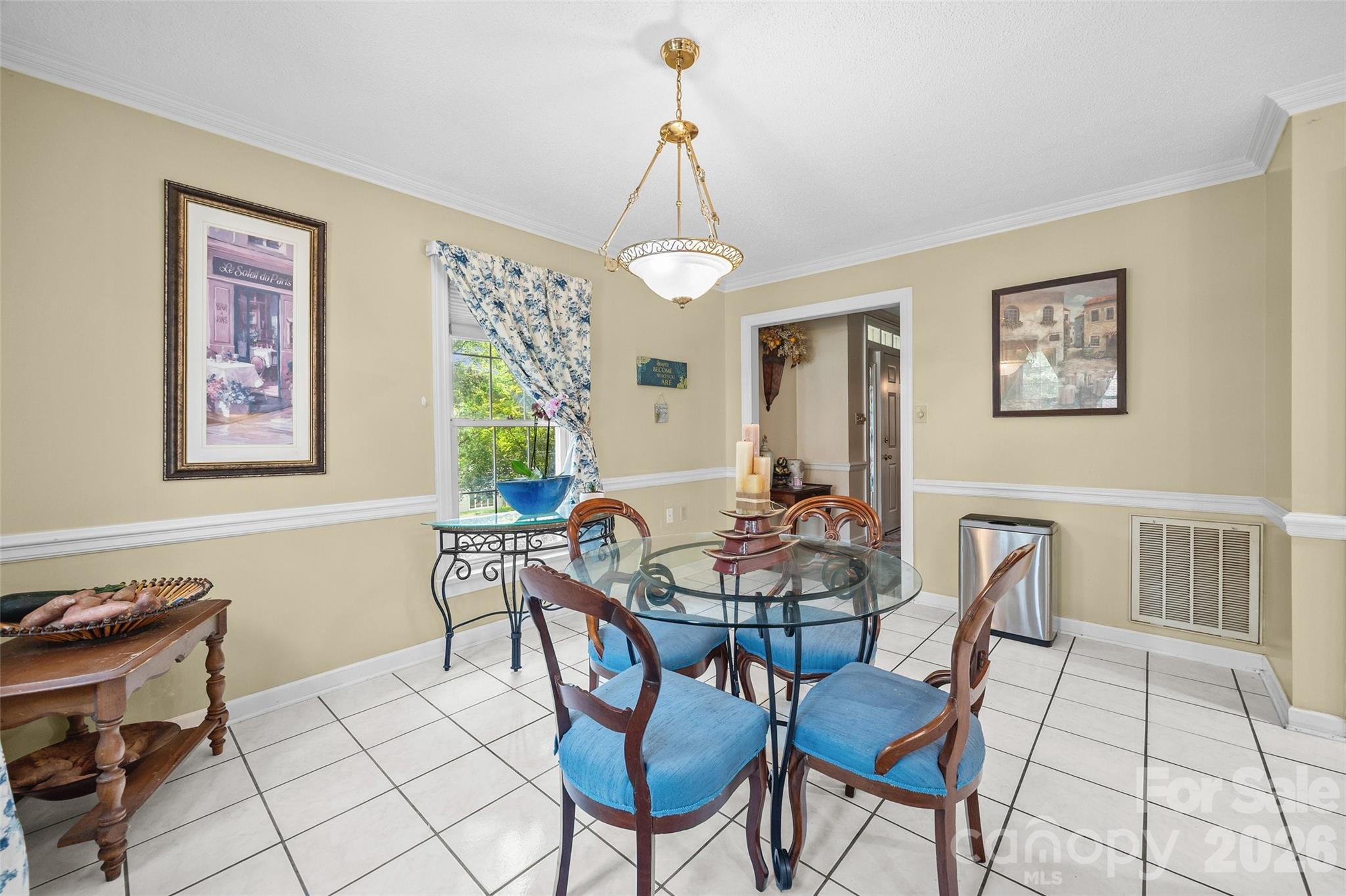 208 Eastwood Drive — Salisbury