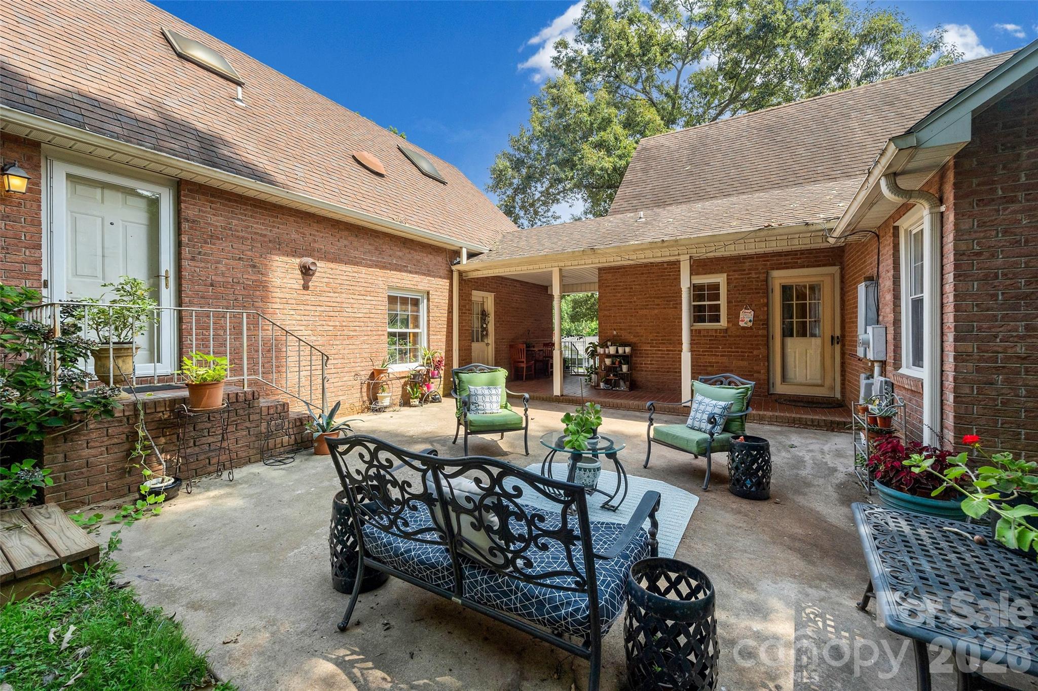 208 Eastwood Drive — Salisbury