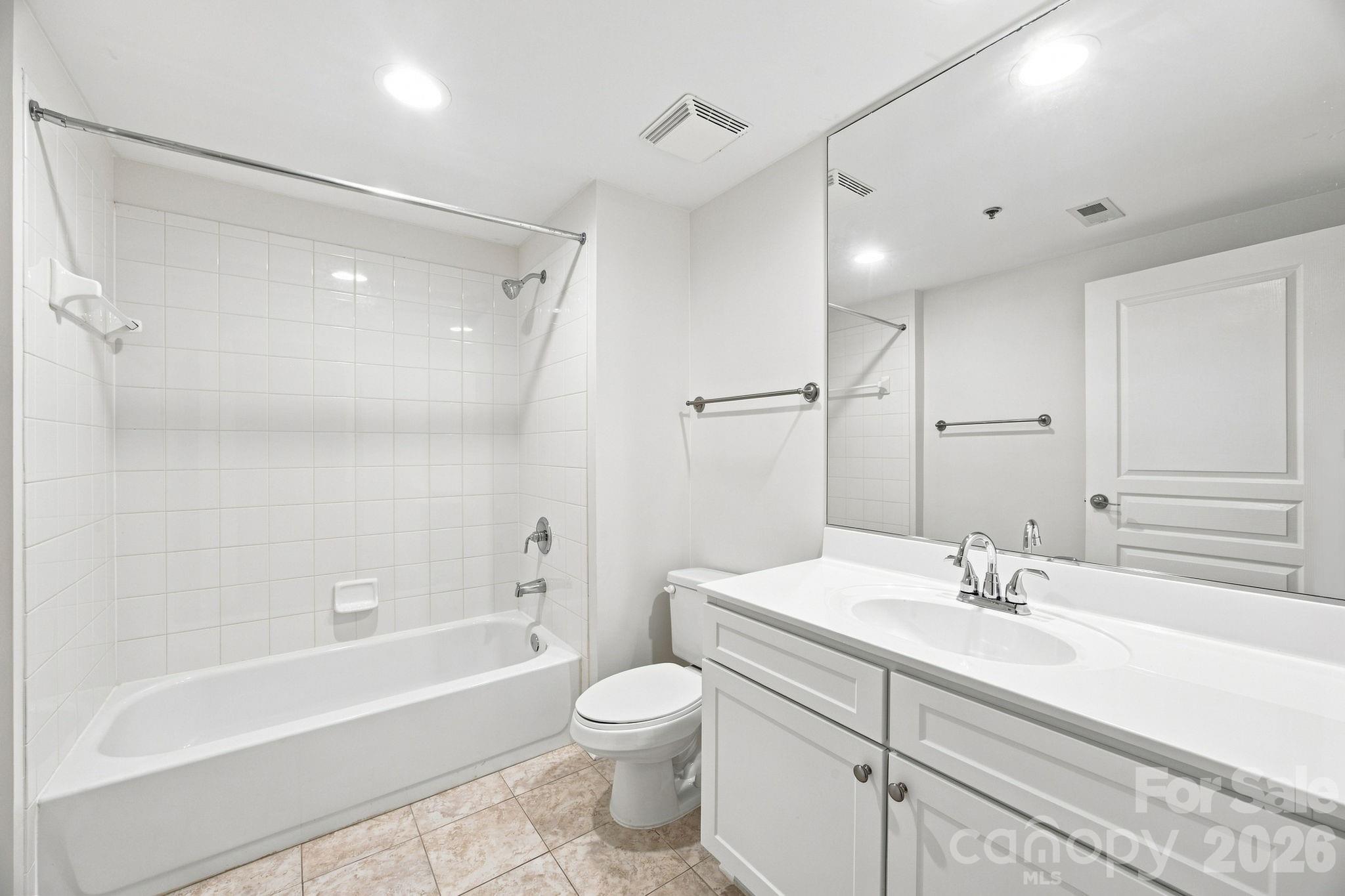 1315 East Boulevard — Charlotte